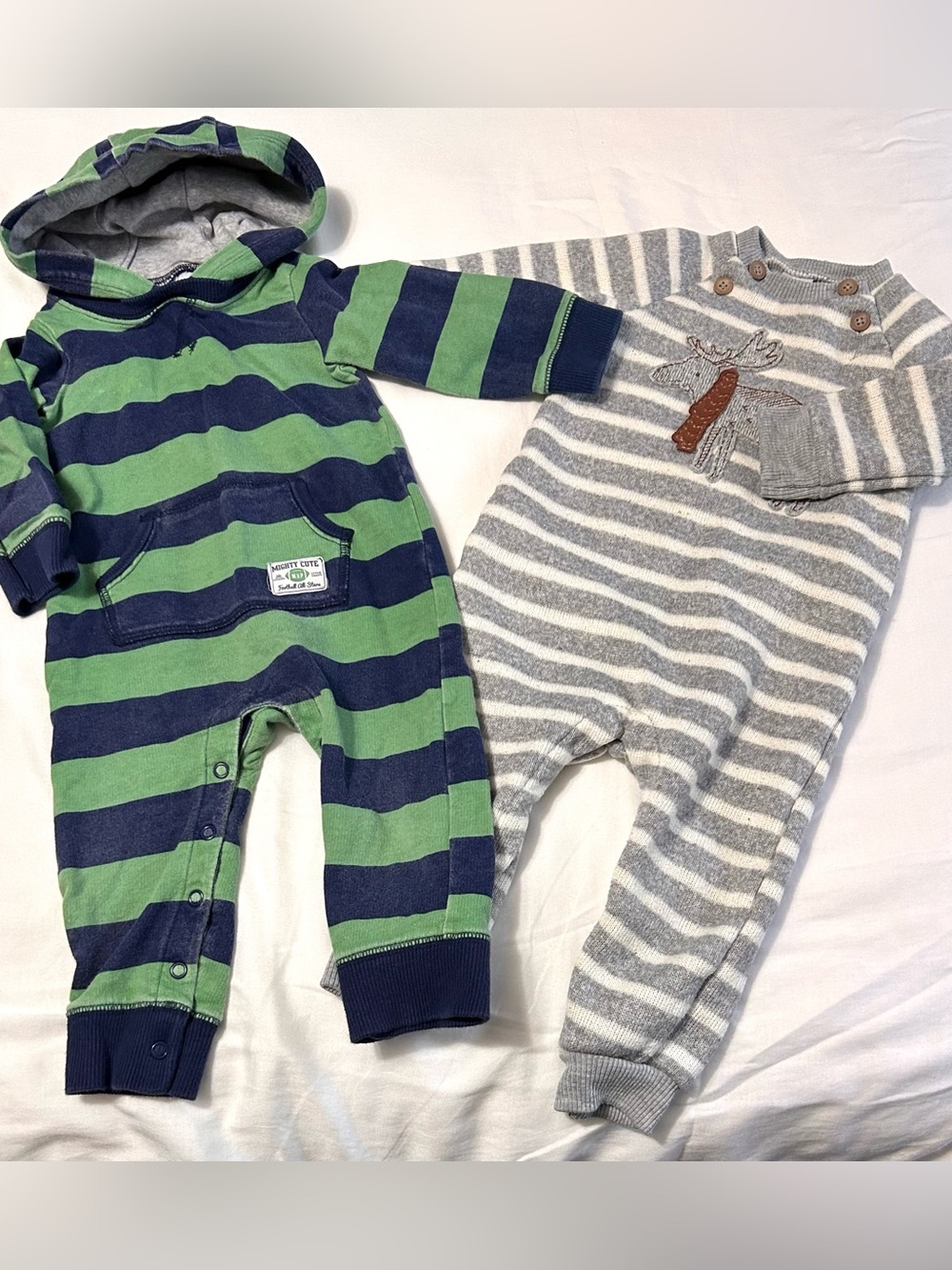 12 Month 2 Pieces! Long Sleeve One-piece Romper Knit Gray Moose and Green Stripe